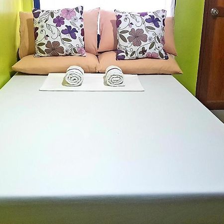 Amelia Homestay Puerto Princesa Zewnętrze zdjęcie